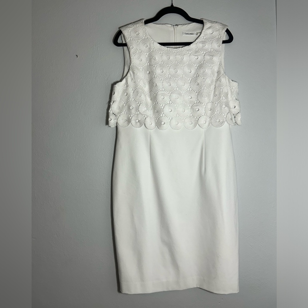 Calvin Klein Women’s Popover Lace Sheath Dress